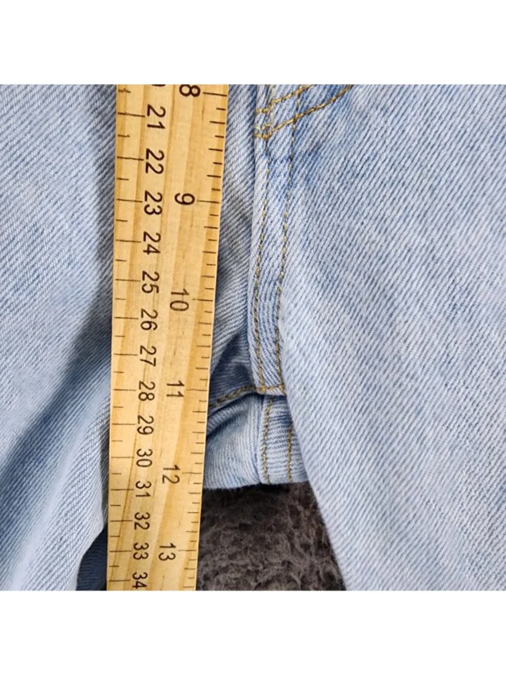 Levis Jeans Womens 29 Light Blue 501 Button Fly Cotton Straight *Read*
